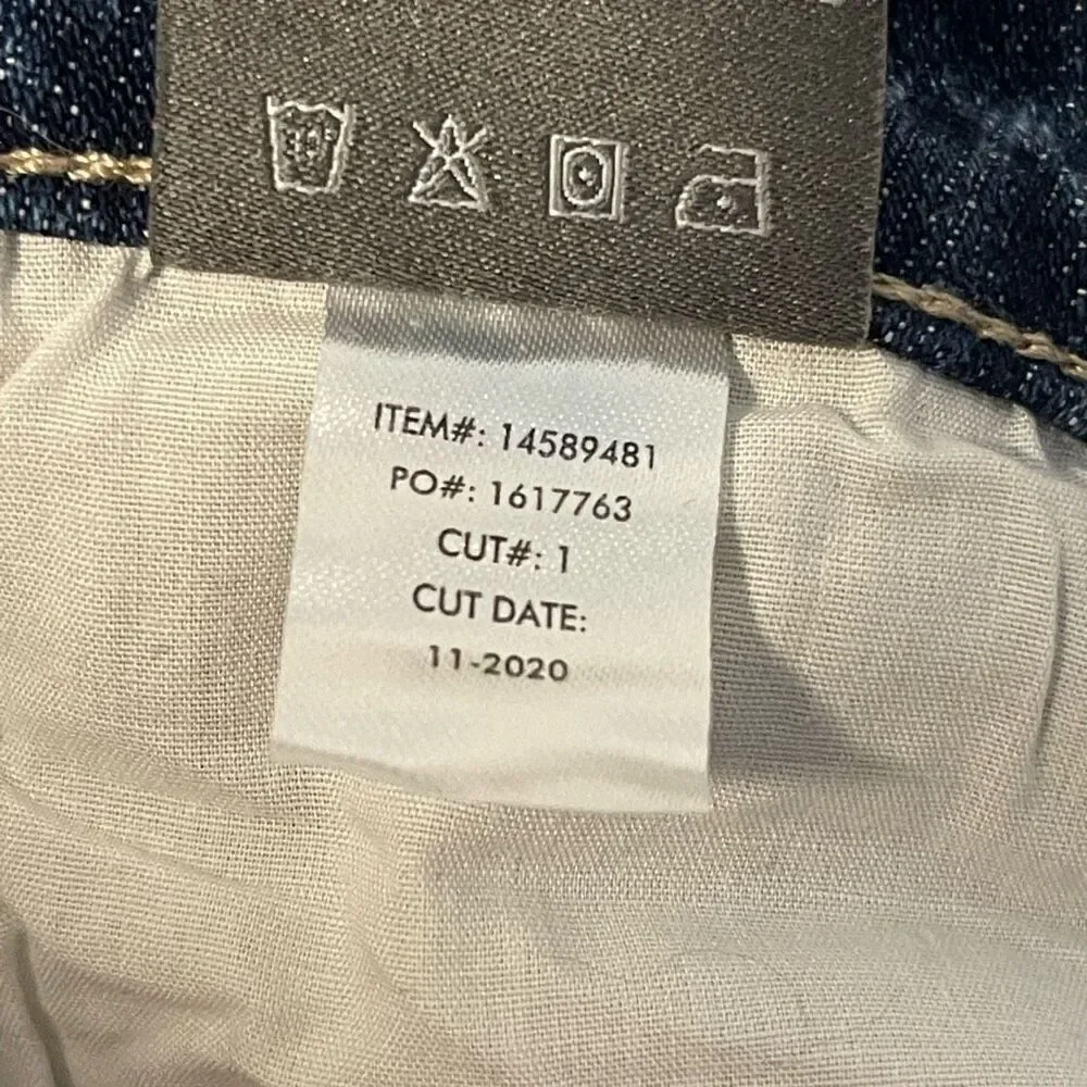 Torrid Distressed Jeans Size‎ 30S